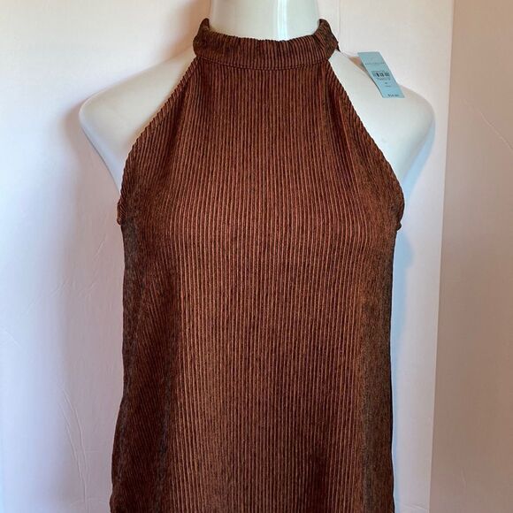 Ann Taylor top  - Picture 2 of 7